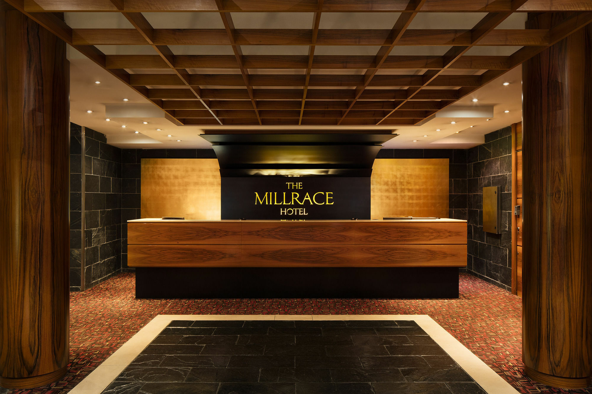 The Millrace Hotel Leisure Club & Spa Банклоди Экстерьер фото